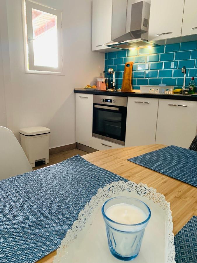 Villa ,,Sea Breeze,, - Home By The Sea Néa Ankhíalos 外观 照片