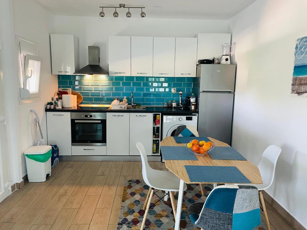 Villa ,,Sea Breeze,, - Home By The Sea Néa Ankhíalos 外观 照片