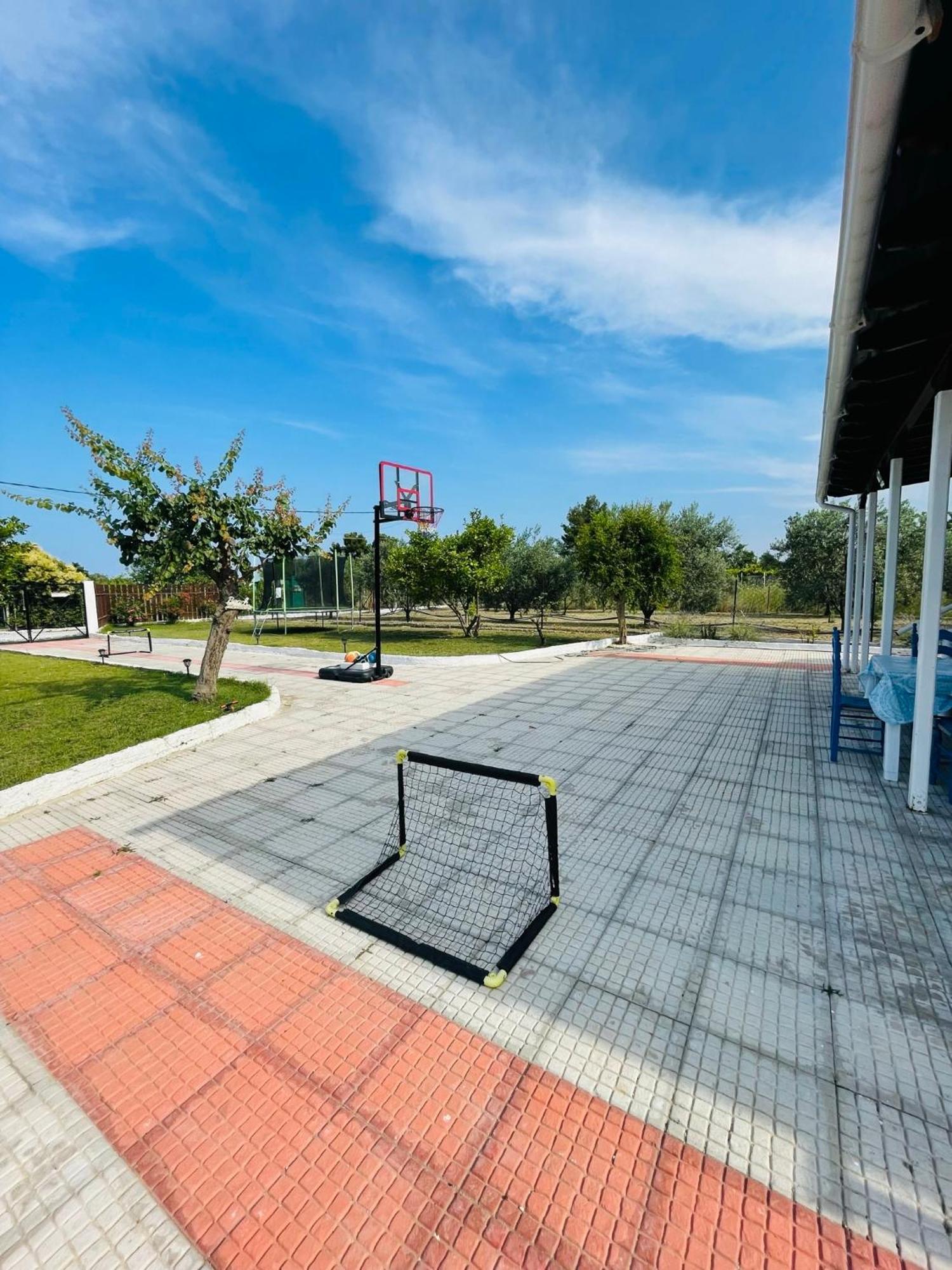 Villa ,,Sea Breeze,, - Home By The Sea Néa Ankhíalos 外观 照片